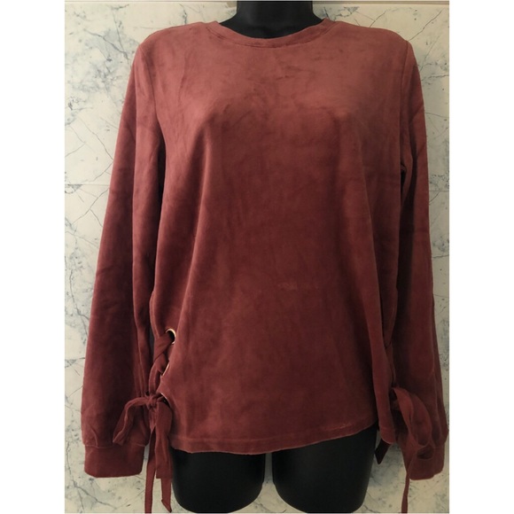 ✨Salmon Velvet lace-up sweatshirt nwt💕 - Picture 3 of 7